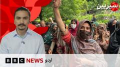 کیا پاکستان میں احتجاج اور اظہارِ رائے کی آزادی کی جگہ سکڑتی جا رہی ہے؟