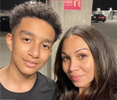 Meghan Garcia iyo wiilkeeda dhallinyarada ah, Sewell.