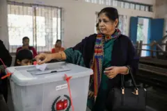 ভোটকেন্দ্র 