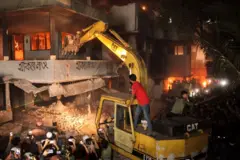 Bangladeš: Demonstranti spalili kuću svrgnute premijerke