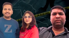 चित्रात मृत त्रिशा मध्यभागी दिसत आहे, उजवीकडे तिचा पती लालजीभाई आणि डावीकडे त्रिशाचा मित्र विशाल राठोड दिसत आहे.