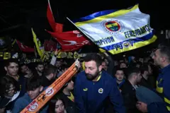 Fenerbahçe ve Galatasaray 