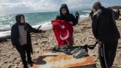 کشتی پناهجویانی که در ۲ مارس سواحل ایتالیا شکست و سبب غرق شدن ده‌ها پناهجوی افغانستان شد از ترکیه آمده بود