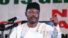 Farfesa Mahmood Yakubu