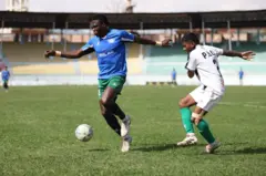 नेपालको पुरुष राष्ट्रिय लीग खेल्दै विदेशी खेलाडी