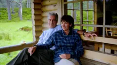 Jeffrey Epstein y Ghislaine Maxwell 