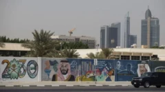 دیوارنگاری‌هایی با تصاویر پادشاه و ولیعهد عربستان سعودی