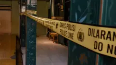 Rumah pimpinan panti asuhan di Tangerang disegel polisi.