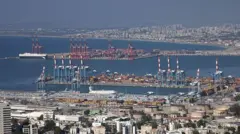 Суда в порту Хайфы 