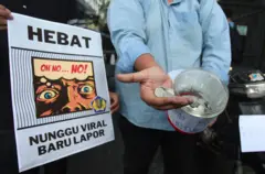 pamer harta pejabat