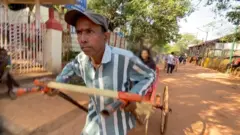 माथेरान हातरिक्षा चालक