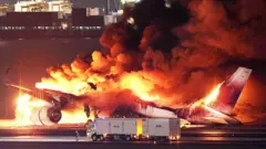 pesawat japan airlines