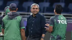 சௌதியில் சர்வதேச கிரிக்கெட் மைதானம் அமைக்க பாகிஸ்தான் திட்டமிடுவது ஏன்? 