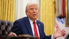 डोनाल्ड ट्रंप की तस्वीर