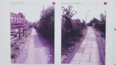 Duas fotografias coloridas de 1984 mostram um caminho pavimentado longo e estreito que se estende ao longe, ladeado por arbustos densos e árvores, com um poste de iluminação e uma cerca de arame em um dos lados.