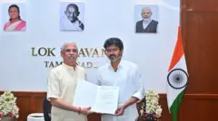 టీవీకే, వీసీకే, తమిళనాడు, విజయ్ 