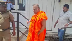 ඥානසාර හිමි