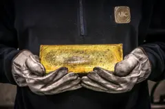 ရွှေစျေးက ဒီနှစ်ထဲမှာ ၆၈ ရာခိုင်နှုန်းကျော် တက်လာပြီး ၁၉၇၉ နောက်ပိုင်း အမြင့်ဆုံး တက်ခဲ့