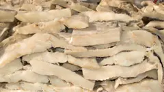 Postas de bacalhau empilhadas