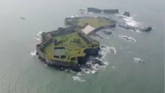 पद्मदुर्ग किल्ला