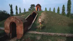 చరాయీదేవ్‌లో మైదామ్