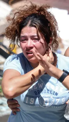Una mujer llorando en Colombia