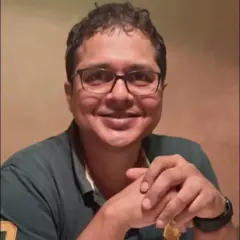 સાકેત ગોખલે