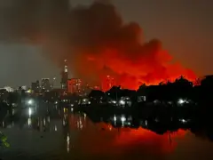 কড়াইল বস্তির আগুন