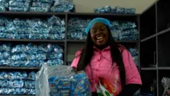 Nelly Agbogu hibere Naịja Brand Chick