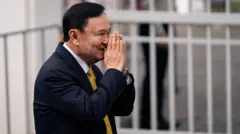 วันสุดท้ายของ ทักษิณ ชินวัตร ที่อยู่ภายนอกเรือนจำเมื่อ 9 ก.ย. ก่อนฟังคำสั่งศาลฎีกาฯ "คดีชั้น 14" ที่ให้บังคับโทษจำคุกเป็นเวลา 1 ปี