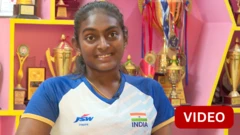 துளசிமதி முருகேசன்: அர்ஜுனா விருது பெற்ற தமிழ்நாட்டு வீராங்கனை கடந்து வந்த கடினமான பாதை