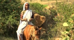 ”என்னைப் பார்த்து மற்றவர்கள் சிரிப்பார்கள்” - குதிரை சவாரி செய்யும் மூதாட்டி