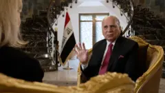  የኢራቅ የውጭ ጉዳይ ሚኒስትር ዶክተር ፉአድ ሁሴን 