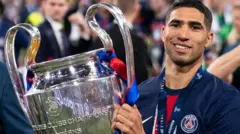 Achraf Hakimi aliisaidia Paris St-German kutwaa ubingwa wa Ligi ya Mabingwa msimu uliopita, akifunga bao la kwanza katika ushindi wao wa 5-0 dhidi ya Inter Milan kwenye fainali.