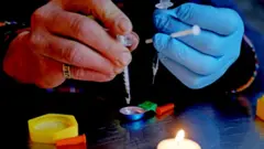 مصرف مواد مخدر