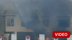 லே-யில் வன்முறை; பாஜக அலுவலகத்துக்கு தீ