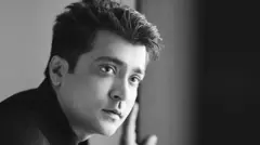 அபினய், நடிகர், துள்ளுவதோ இளமை