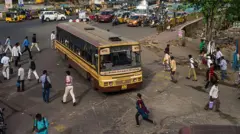 பேருந்து