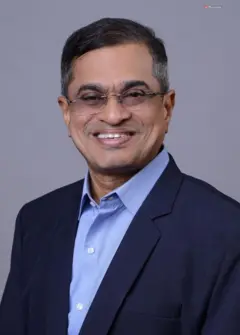 பொருளாதார ஆலோசகரும், ஆடிட்டருமான ஜி.கார்த்திகேயன்