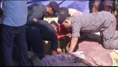 Aworan ibi wọn n se yọ ọmọ naa ninu kọnga
