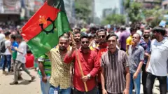 বিএনপি নেতা-কর্মীরা সরকার পতনের আন্দোলনের কথা বলছেন