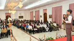 ஆளுநர் ஆர்.என்.ரவி