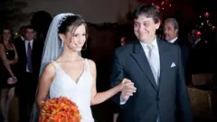 Renato Machado Cotta com a filha Bianca, uma das vítimas do acidente.