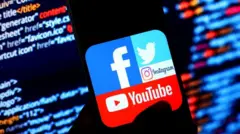 சமூக ஊடக பிரபலங்களுக்கு அரசியல் தலைவர்கள் நேர்காணல் வழங்குவதன் பின்னணி 