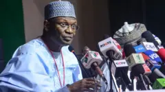 Farfesa Mahmood Yakubu