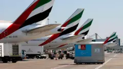 दुबई से दवा सप्लाई 