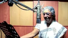 எஸ்.ஜானகி காலமானார்