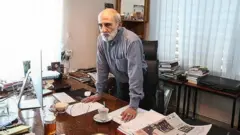 حسین شریعتمداری مدیر منصوب رهبر جمهوری اسلامی در روزنامه کیهان است