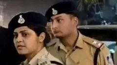 குவாலியர் நகர காவல் கண்காணிப்பாளர் ஹினா கான் 