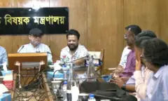 সোমবার সচিবালয়ে সংস্কৃতিক বিষয়ক উপদেষ্টার সংবাদ সম্মেলন 